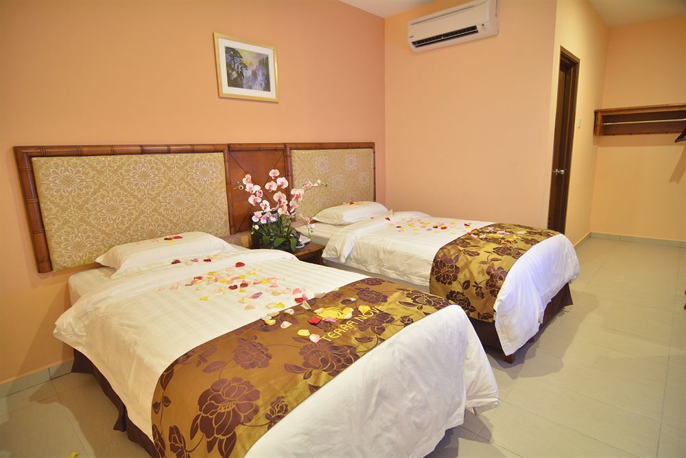 Terra Nova Hotel Малакка Экстерьер фото