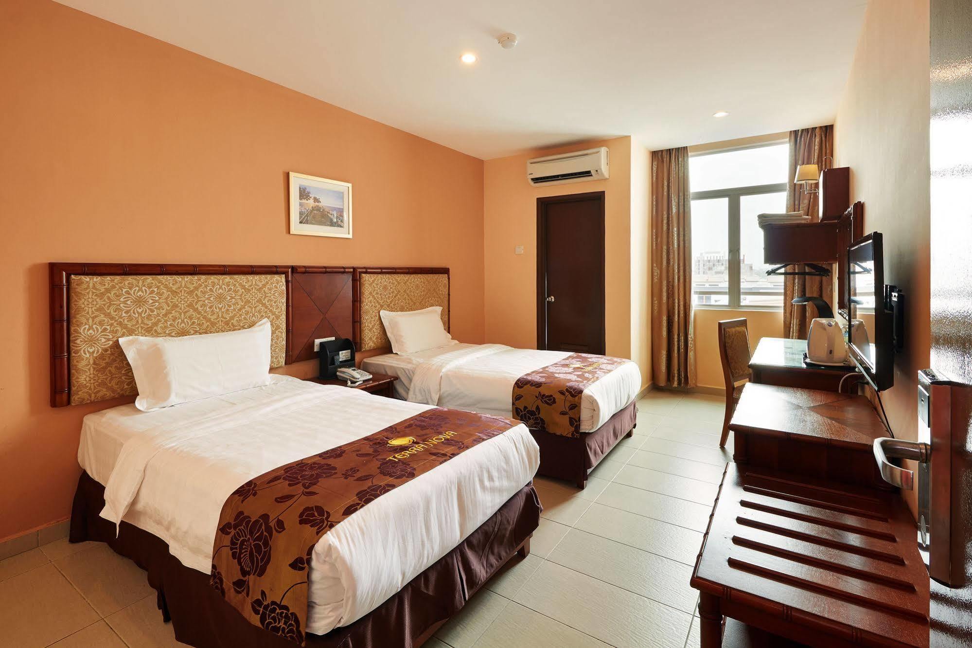 Terra Nova Hotel Малакка Экстерьер фото